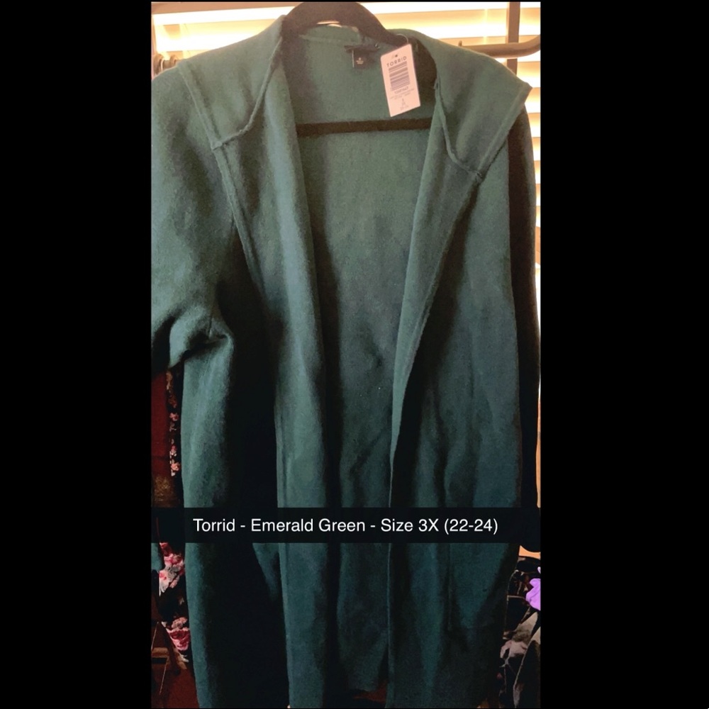Torrid Cardigan Emerald Green - Long // Very Warm - New With Tags